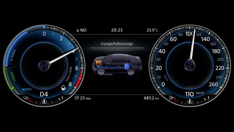 Autotest Volkswagen Passat GTE met 1.4 TSI en elektromotor. De plug-in hybride van de middenklasser zal de toon gaan zetten op de zakelijke markt.