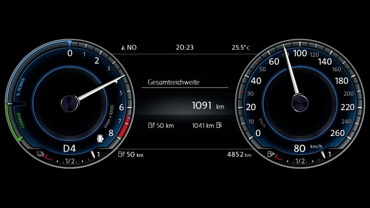 Autotest Volkswagen Passat GTE met 1.4 TSI en elektromotor. De plug-in hybride van de middenklasser zal de toon gaan zetten op de zakelijke markt.
