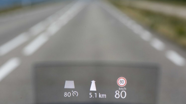 Autotest Volkswagen Passat GTE met 1.4 TSI en elektromotor. De plug-in hybride van de middenklasser zal de toon gaan zetten op de zakelijke markt.