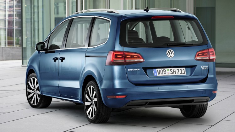 Facelift Volkswagen Sharan blijft subtiel maar omvat wel nieuwe motoren en de laatste generatie veiigheidssystemen. Debuut op Autosalon van Genve 2015.