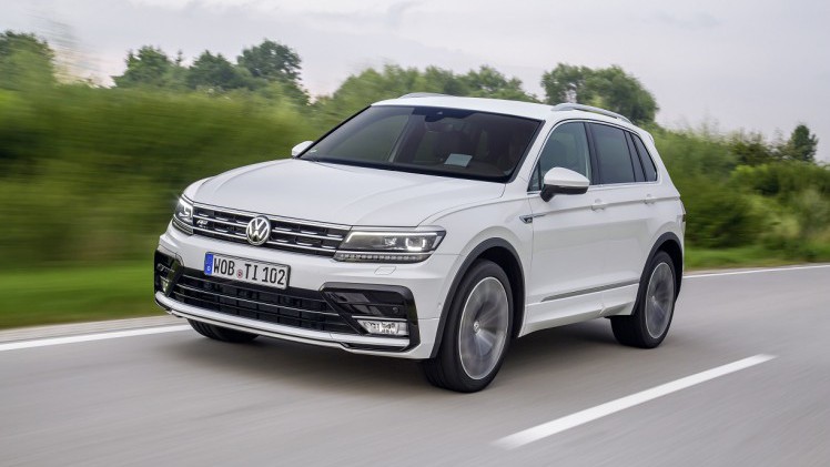 De Volkswagen Tiguan wordt voorzien van de 2.0 TSI uit de Golf GTI. Hoe bevalt de 'Tiguan GTI'? AutoVandaag zocht het uit met een rijtest.