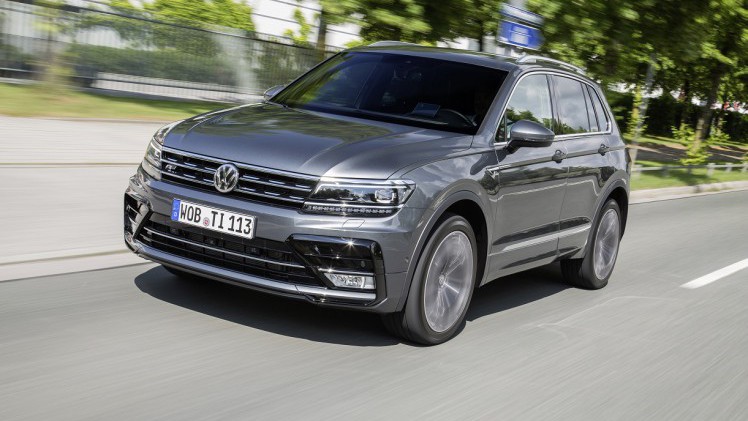 De Volkswagen Tiguan wordt voorzien van de 2.0 TSI uit de Golf GTI. Hoe bevalt de 'Tiguan GTI'? AutoVandaag zocht het uit met een rijtest.