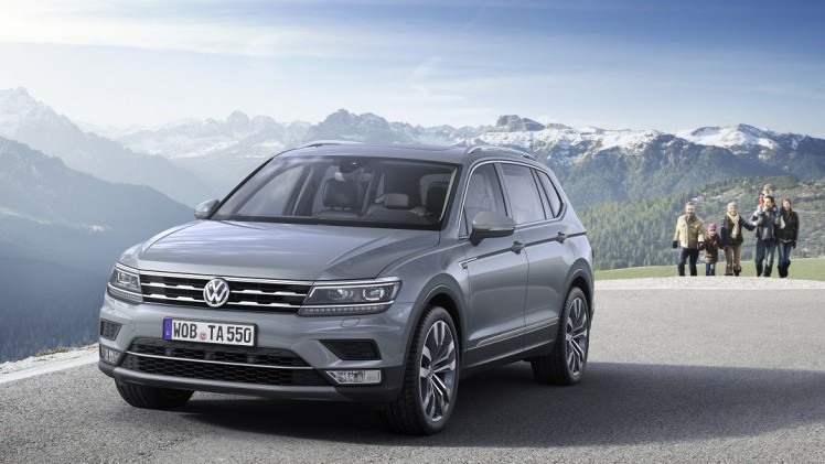 Na de onthulling van de Chinese en Amerikaanse versie van de auto, kunnen we nu dan de Europese informatie geven over de verlengde Volkswagen Tiguan, de Allspace.