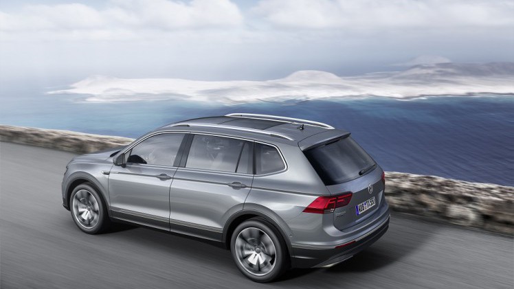 Na de onthulling van de Chinese en Amerikaanse versie van de auto, kunnen we nu dan de Europese informatie geven over de verlengde Volkswagen Tiguan, de Allspace.