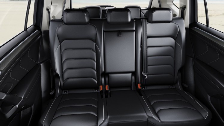 Na de onthulling van de Chinese en Amerikaanse versie van de auto, kunnen we nu dan de Europese informatie geven over de verlengde Volkswagen Tiguan, de Allspace.