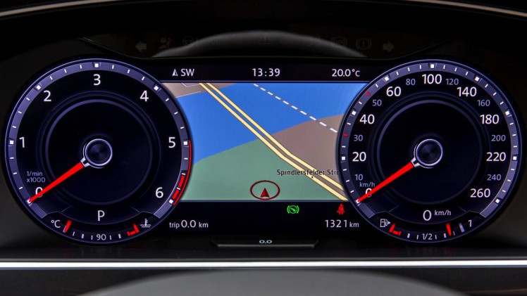 Autotest nieuwe Volkswagen Tiguan 2.0 TDI 150 pk, de nieuwe SUV van Volkswagen op het MQB-platform. Heeft de nieuwe Tiguan nog betere kwaliteiten dan zijn voorganger? AutoVandaag rijdt de eerste km's.