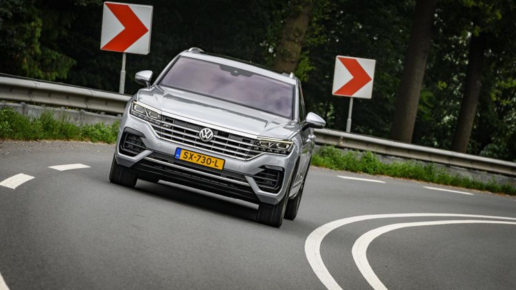 De nieuwe Volkswagen Touareg staat vanaf nu bij de dealer.