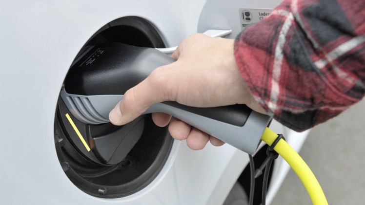 De Volkswagen Up krijgt er een nieuwe variant bij, namelijk een bestelversie. In plaats van een achterbank is er extra veel laadruimte. De Load Up komt in drie smaken.