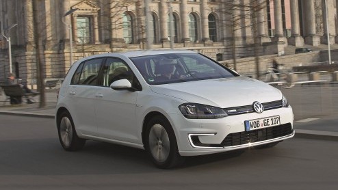 Volkswagen opent op 13 mei de orderboeken van de elektrische e-Golf. De prijslijst start bij 35.490 euro. Volkswagen komt echter ook met een zogeheten Easy Electric-abonnement, bekend van de Up.