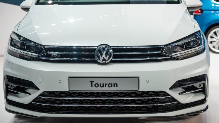 De nieuwe Volkswagen Touran staat vanaf september in de showroom en is er vanaf 28.890 euro.