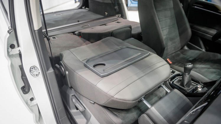 De nieuwe Volkswagen Touran staat vanaf september in de showroom en is er vanaf 28.890 euro.