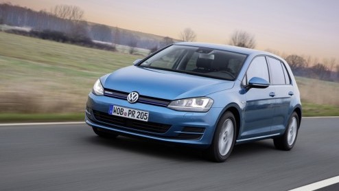 Volkswagen heeft de prijslijst van de Golf nog eens onder de loep genomen en hier en daar wat wijzigingen doorgevoerd. Tevens is de uitrusting uitgebreid en gelden extra inruilpremies.