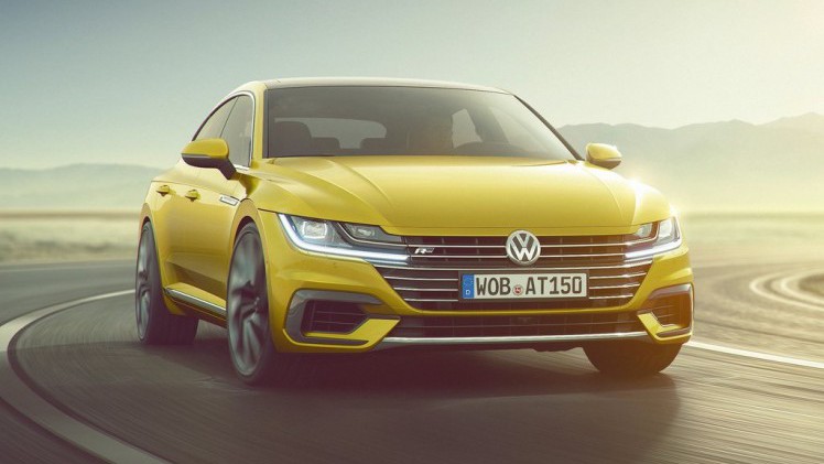 De verkoop van de Volkswagen Arteon is van start gegaan. De auto is er eerst alleen nog als het zakelijke topmodel, de andere uitvoeringen volgen in juni voor prijzen vanaf 40.000 euro.