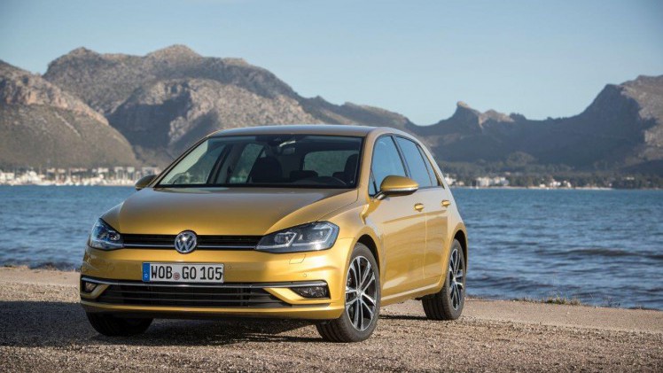 Volkswagen Golf rijtest AutoVandaag
