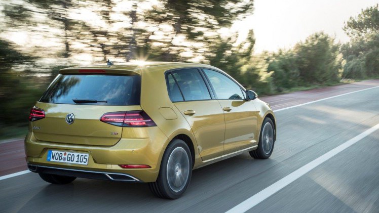 Volkswagen Golf rijtest AutoVandaag