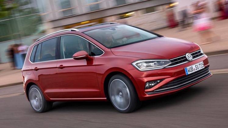 De vernieuwde Volkswagen Golf Sportsvan staat vanaf nu bij de dealer.