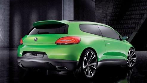 Volkswagen heeft gisteravond de Iroc conceptcar aan het publiek voorgesteld. Het studiemodel is een voorproefje op de nieuwe coup met Golf techniek die in 2008 bij de dealers moet komen te staan.