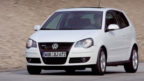 Door de Volkswagen Golf GTI werd de afkorting van Grand Turismo Injection een begrip. Maar het origineel is op leeftijd geraakt, heeft vetrolletjes gekregen en is te verfijnd en gepolijst voor de echt