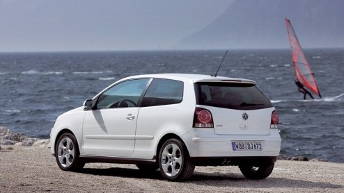 Door de Volkswagen Golf GTI werd de afkorting van Grand Turismo Injection een begrip. Maar het origineel is op leeftijd geraakt, heeft vetrolletjes gekregen en is te verfijnd en gepolijst voor de echt