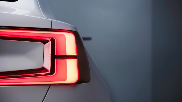 Volvo presenteert 40.1 en 40.2 Concept Cars als voorbode van de nieuwe 40 modelserie, met onder meer een S40, V40 en XC40.