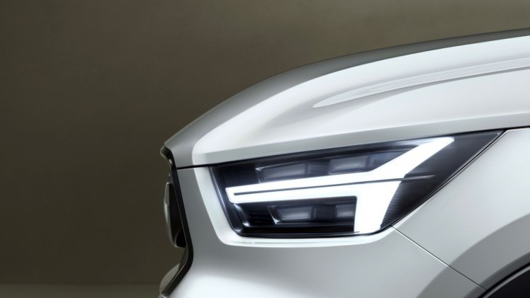 Volvo presenteert 40.1 en 40.2 Concept Cars als voorbode van de nieuwe 40 modelserie, met onder meer een S40, V40 en XC40.