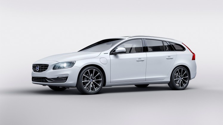 Volvo V60 Twin Engine en Mercedes C 350e met 15% bijtelling gaan tijdelijk in de aanbieding als Lease Edition.
