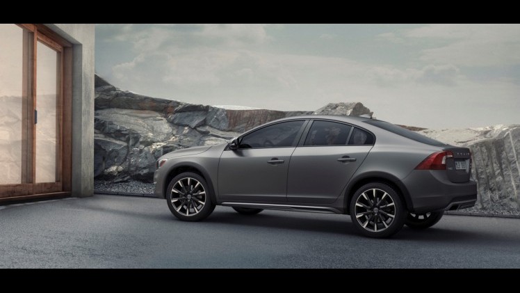 Volvo presenteert Volvo S60 Cross Country als primeur op de Detroit Auto Show 2015.