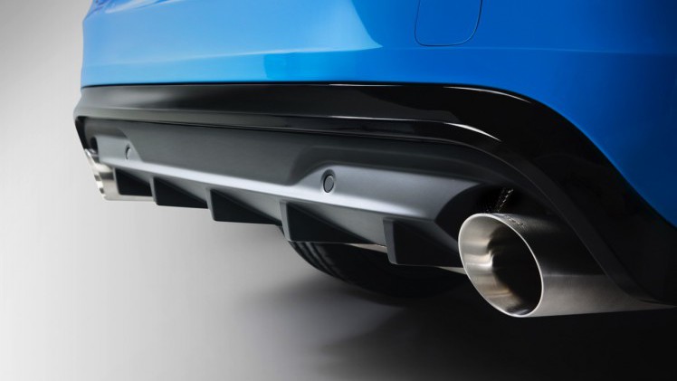 Volvo presenteert de nieuwe S60 en V60 Polestar met 2.0 liter viercilinder. Het 2017-model gaat aan de bak met 367 pk, minder gewicht en een achttrapsautomaat.