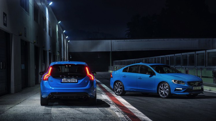 Volvo presenteert de nieuwe S60 en V60 Polestar met 2.0 liter viercilinder. Het 2017-model gaat aan de bak met 367 pk, minder gewicht en een achttrapsautomaat.