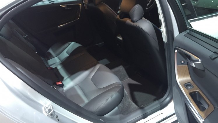 Productie Volvo S60L of S60 Inscription voor Europa zonder meer mogelijk.