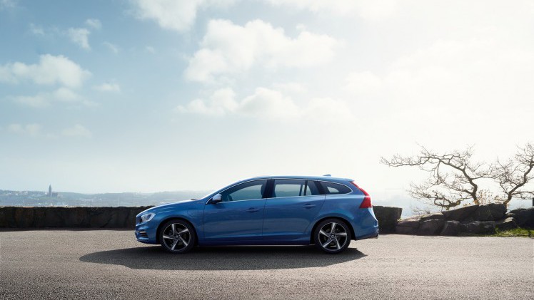 Volvo introduceert in 2016 ook de V60 D5 Twin Engine met 15% bijtelling. Ten opzichte van de D6 heeft deze minder vermogen, maar de prijs is ook vijf mille lager.
