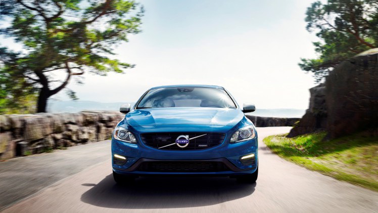 Volvo introduceert in 2016 ook de V60 D5 Twin Engine met 15% bijtelling. Ten opzichte van de D6 heeft deze minder vermogen, maar de prijs is ook vijf mille lager.