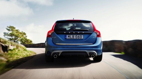 Volvo V60 gekozen tot Zakenauto van het Jaar 2015. Daarmee scoort de populaire Estate opnieuw zakelijk succes.