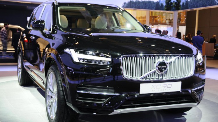Volvo heeft met de XC90 Excellence laten zien dat hun nieuwe SUV is toegerust op de meest veeleisende klant. Binnenkort gaat Volvo het nieuwe topmodel ook online verkopen.