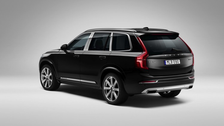 Volvo haalt de XC90 Excellence naar Nederland. De meest luxe XC90 met vier zitplaatsen is verkrijgbaar vanaf circa 125.000 euro, maar dat is nog een richtprijs.
