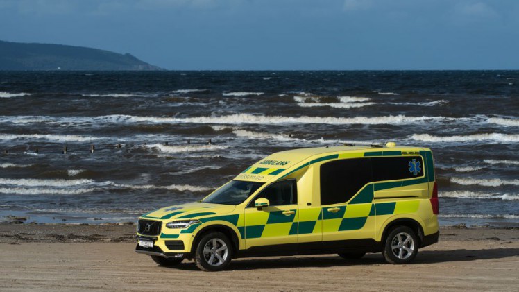 De Volvo XC90 is er nu ook met bed achterin, als Nilsson Ambulans XC90. Gaan we deze Volvo ambulance ook in Nederland zien?
