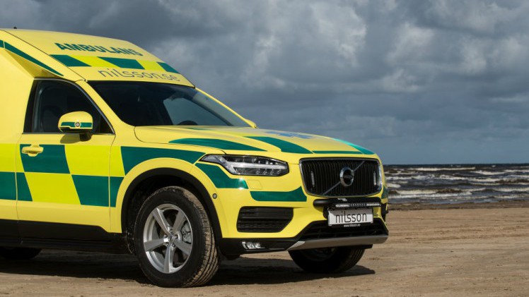De Volvo XC90 is er nu ook met bed achterin, als Nilsson Ambulans XC90. Gaan we deze Volvo ambulance ook in Nederland zien?