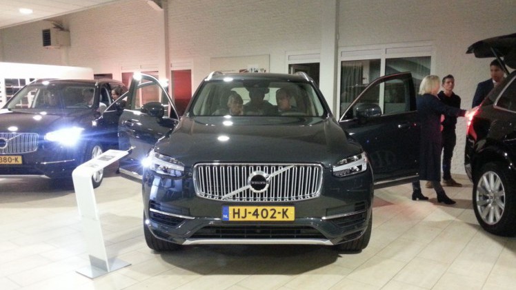 De nieuwe Volvo XC90 overtreft alle verkoopverwachtingen en maakt in 2016 kans op de titel Car of the Year.