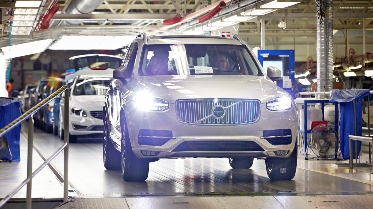 Volvo kondigt aan een nieuwe fabriek in de Verenigde Staten te gaan bouwen ter ondersteuning van het US Revival Plan.
