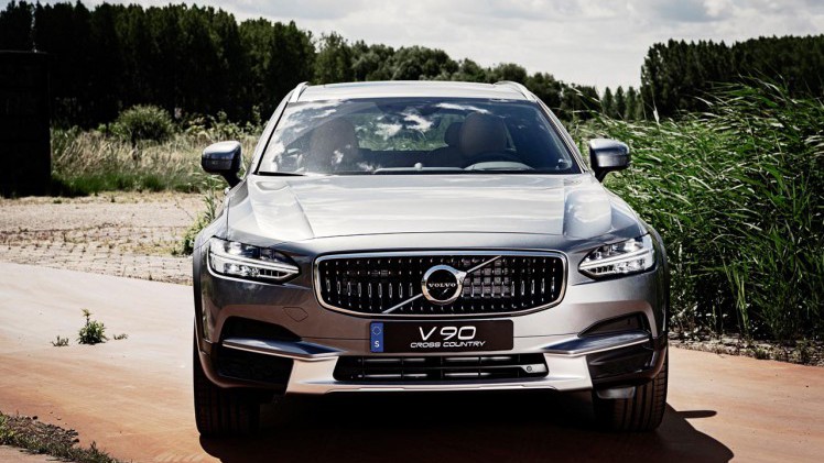 Volvo heeft een aantrekkelijke 90th Anniversary Edition van de V90, V90 Cross Country en XC90.