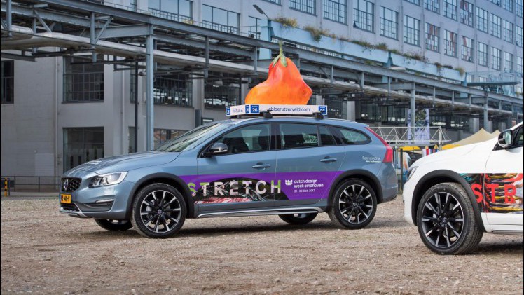 Volvo is opnieuw sponsor van de Dutch Design Week in Eindhoven en zorgt voor 35 Volvo Design Rides, auto's met een bijzonder ontwerp op het dak.