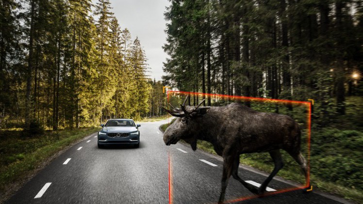 Om de algemene verkeersveiligheid verder te verhogen, wil Volvo samenwerken met overheden en andere autofabrikanten. De samenwerking gaat dan vooral om het delen van data.