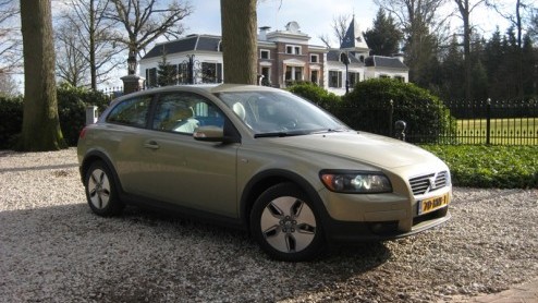 Sinds een aantal jaar zijn zuinige en schone modellen bij veel merken belangrijker dan ooit. Volvo startte eind vorig jaar een stevig offensief met DRIVe-modellen. Binnen een mum van tijd presenteerde