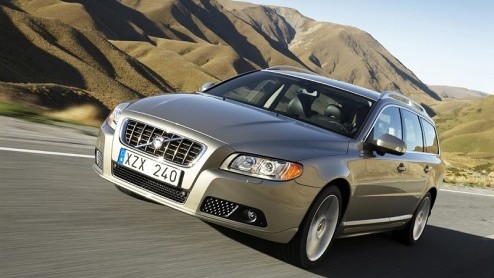 Woonboulevards in Nederland opgelet. Het worden weer drukke tijden voor jullie. Volvo heeft de V70 voorgesteld en die heeft heel veel ruimte achterin.