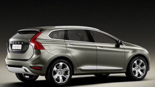 Alhoewel zo een beetje elke overheidsinstantie er alles aan doet om het SUV rijden te ontmoedigen, blijven de fabrikanten komen met dit soort autos. De volgende is Volvo die een model laat zien welke