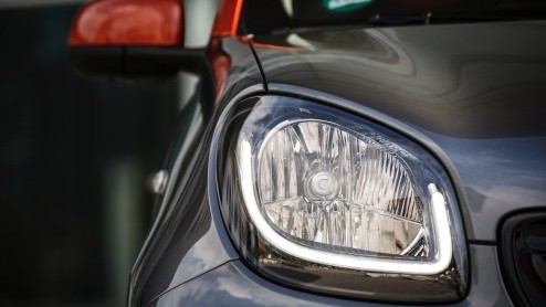 Autotest nieuwe smart forfour 453, de smart onder de vierzitters. Lees hier onze rij-ervaring in de rijimpressie vanuit Barcelona.