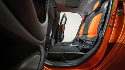 Autotest nieuwe smart forfour 453, de smart onder de vierzitters. Lees hier onze rij-ervaring in de rijimpressie vanuit Barcelona.