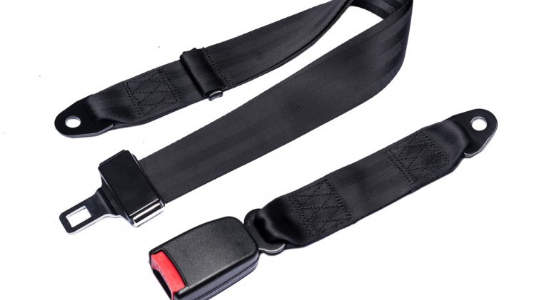 De Gordelspecialist levert tal van oplossingen en accessoires voor autogordels.