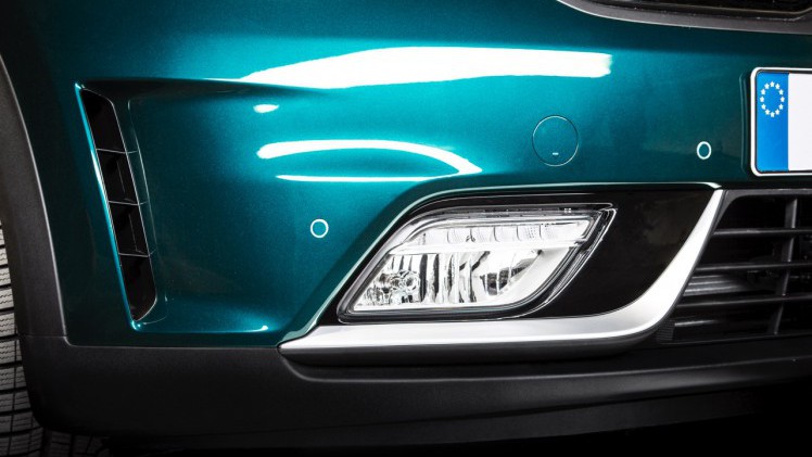De Kia Niro pakt het als hybride anders aan dan de Toyota Prius. Kia plaatst de Niro tussen de cee'd en Sportage als echte crossover.