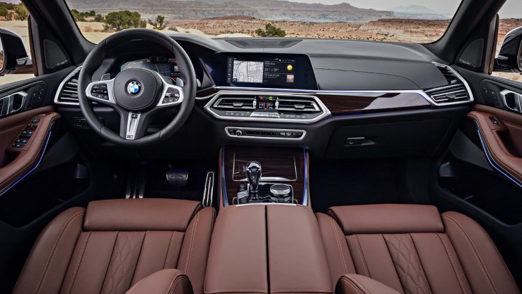 BMW maakt de prijzen bekend van de nieuwe X5.
